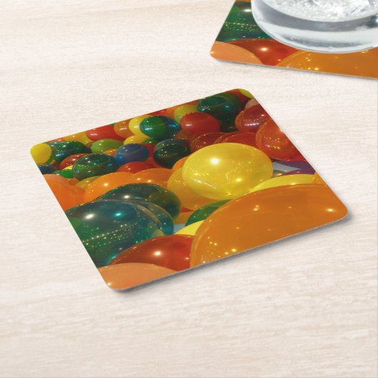 バルーンカラフルパーティーデザイン スクエアペーパーコースター (アングル)