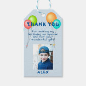 バルーンカラフル子供の誕生日写真 ギフトタグ (正面)