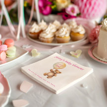 バルーンベビーシャワーナプキンが付いたかわいいテディベア