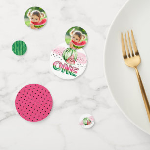 バルーンレターメロンファースト誕生日写真 コンフェッティ