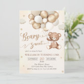 バルーン付きブラウンテディベア誕生日招待状 招待状 (スタンド正面)