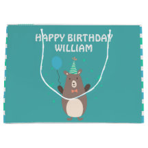 バルーン式の誕生日パーティーが開催されたかわいいクマ