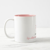 バレエのない生活は無意味なピンクのチュツだ ツートーンマグカップ (左)