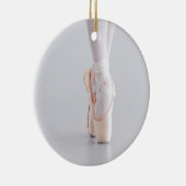 バレエダンサーPointeはピンクのスリッパに蹄鉄を打ちます セラミックオーナメント (右)