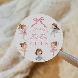 バレエピンクの女の子のリボン付きチュチュのバレリーナ1歳の誕生日 ラウンドシール