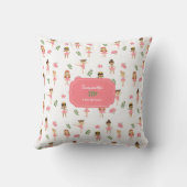 バレエピンクバレリーナス踊りモノグラム クッション (裏面)