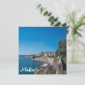 バレッタの街の壁と港のパノラマの景色 (スタンド正面)