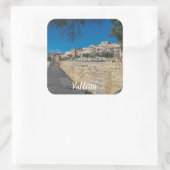 バレッタの街の壁と港のビュー スクエアシール (バッグ)