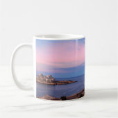 バレッタ上空の夕日のパノラマの景色 コーヒーマグカップ (左)