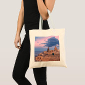 バレッタ上空の夕日のパノラマの景色 トートバッグ (正面(商品))