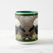 バレブラックノーズラム マグカップ (中央)