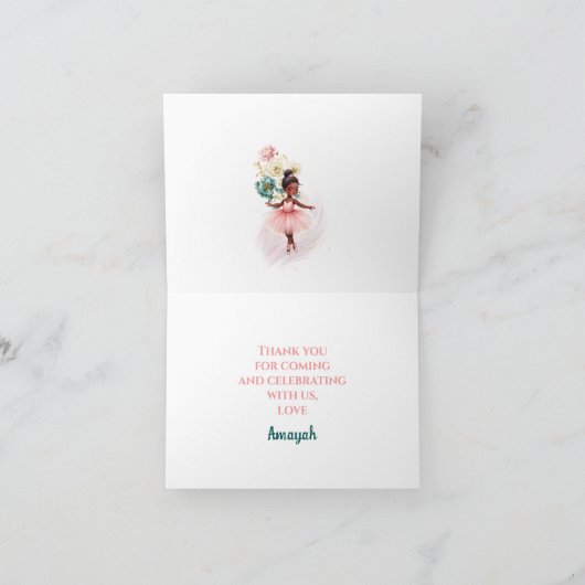 バレリナダークスキンピンクティール（緑がかった色）フローラ誕生日 サンキューカード (内部)