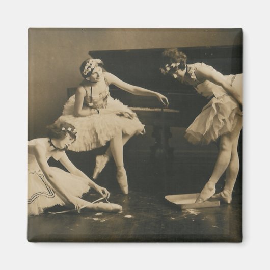 バレリナトリオ磁石 マグネット (正面)