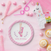 バレリーナおよびバレエシューズの女の子の誕生日 ペーパープレート (パーティー)