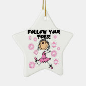 バレリーナはあなたのつま先のTシャツおよびギフトを後を追います セラミックオーナメント (右)