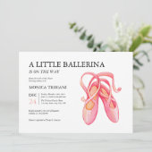 バレリーナダンサーガールベビーシャワーミニマリストシューズ 招待状 (スタンド正面)