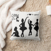 バレリーナ装飾用クッション（白と黒）。 クッション (ブランケット)