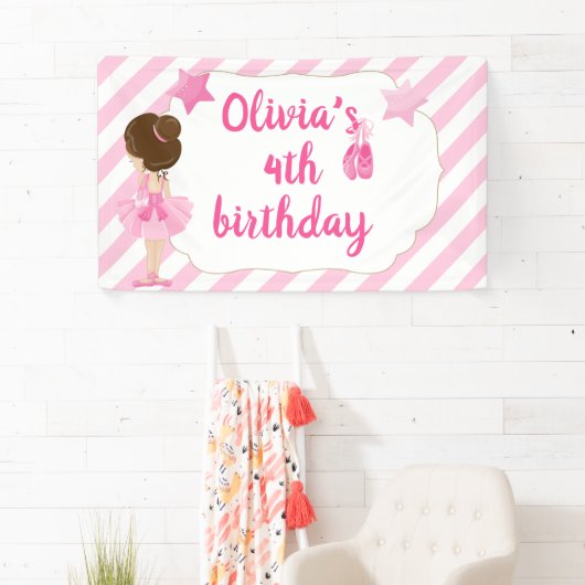 バレリーナ誕生日バナーとピンクストライプ色 横断幕 (インサイチュ)