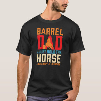 バレルレーシングホースバレルおもしろいパパメンズロデオ Tシャツ