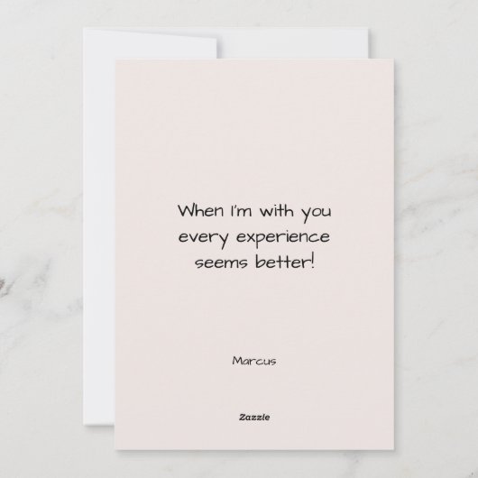 バレンタインに私を愛して ミニマルなピンクのハート シーズンカード (裏面)