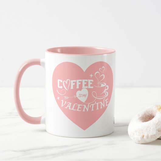 バレンタインのカスタムコーヒーLOVERピンクハート矢印 マグカップ (ドーナツ)