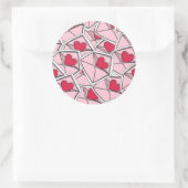 バレンタインのハートを封筒に入れる ラウンドシール (バッグ)