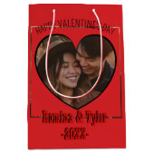 バレンタインのハート型の写真と名前 ミディアムペーパーバッグ (正面)