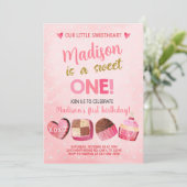 バレンタインのバレンタインの女の子の誕生日の招待。 招待状 (スタンド正面)