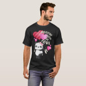 バレンタインのパンダのクマとハート Tシャツ (正面フル)