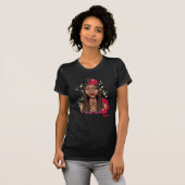 バレンタインの愛を祝う美しい黒人女性 Tシャツ (正面フル)