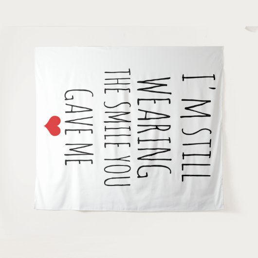 バレンタインの日記私はまだスマイルを着ている タペストリー (正面(横))