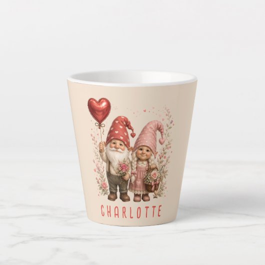 バレンタインの花とノームのカップル オーダーメイド カフェラテマグ (正面)