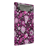 バレンタインの花柄パターン ミニクリップボード (アングル)