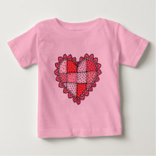 バレンタインの落書きアートスタイル フェイクパッチワークハート ベビーTシャツ