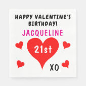 バレンタインの誕生日赤いハート名 スタンダードランチョンナプキン (正面)