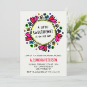 バレンタインの赤ちゃんシャワーお洒落ハート 招待状 (スタンド正面)