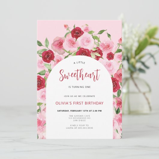 バレンタインデイピンクフローラアーチ誕生日 招待状 (スタンド正面)