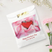 バレンタインデイレッドグラスハートバラ花びら フェイバーバッグ (封をした状態)