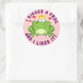 バレンタインデーにカエルにキスした ラウンドシール (バッグ)