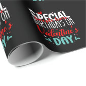 バレンタインデーに特別な誕生日を持つ人|過去記事 ラッピングペーパー (ロールコーナー)