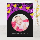 バレンタインデーのアーチと落書きハート柄写真 カード (黄色い花)