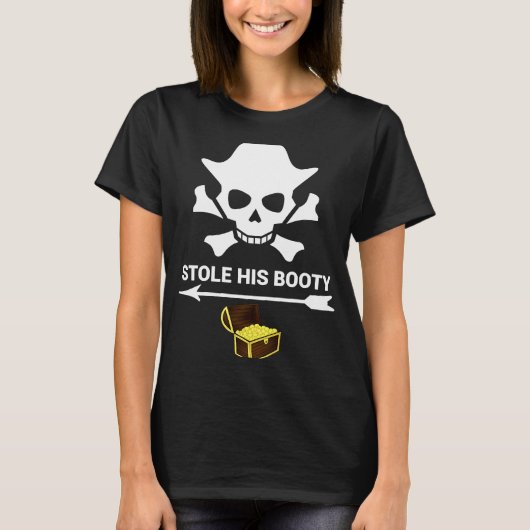 バレンタインデーのカップルが衣装を着た海賊女性 Tシャツ (正面)