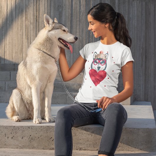 バレンタインデーのギフトシベリアのハスキー犬 Tシャツ