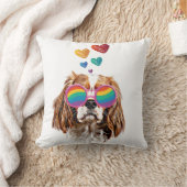 バレンタインデーのハートとカバリエのキングドッグ クッション (ブランケット)