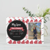 バレンタインデーのハートの落書き子供パーティーの写真 招待状 (スタンド正面)