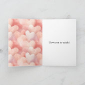 バレンタインデーのピンクのクリーム色のハートの愛 カード (内部)