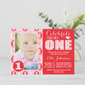 バレンタインデーのファーストバースデーパーティーの写真 招待状 (スタンド正面)