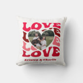 バレンタインデーの愛のハートカスタム写真と名前 クッション (正面)