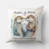 バレンタインデーの愛を愛する人のために作られる クッション (正面)