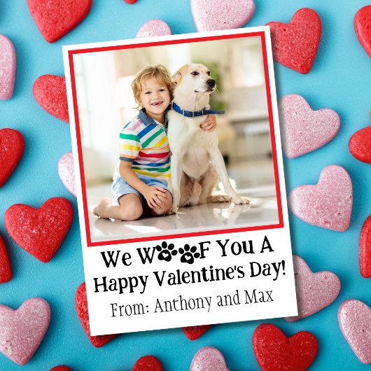 バレンタインデーの教室用大きな赤い子供の犬の写真 シーズンカード